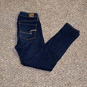 AEO Super Stretch Straight Leg Jeans